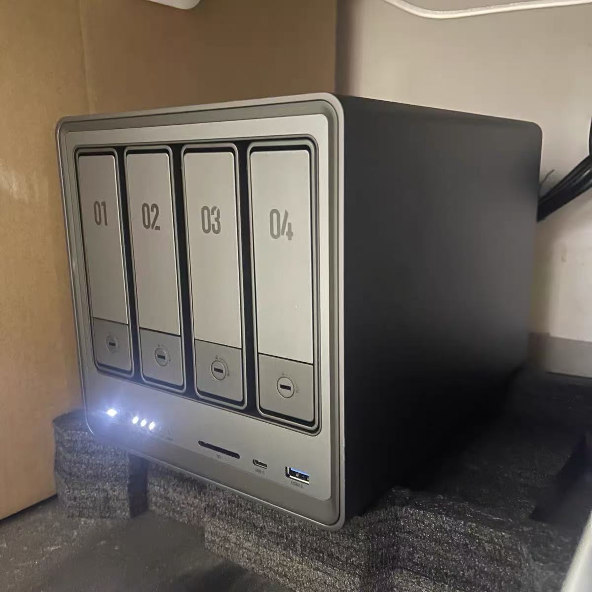 TLF Ugreen DXP4800 Plus 4-Bay  - Ddr5 8Gb review and price